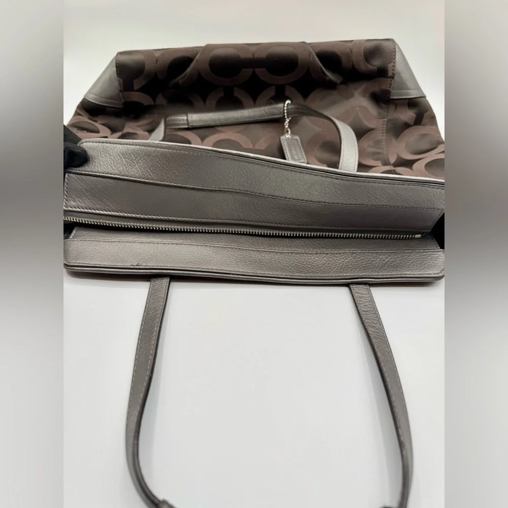 Coach Taylor Op Art Alexis Carryall Tote Bag | Very Good Condition